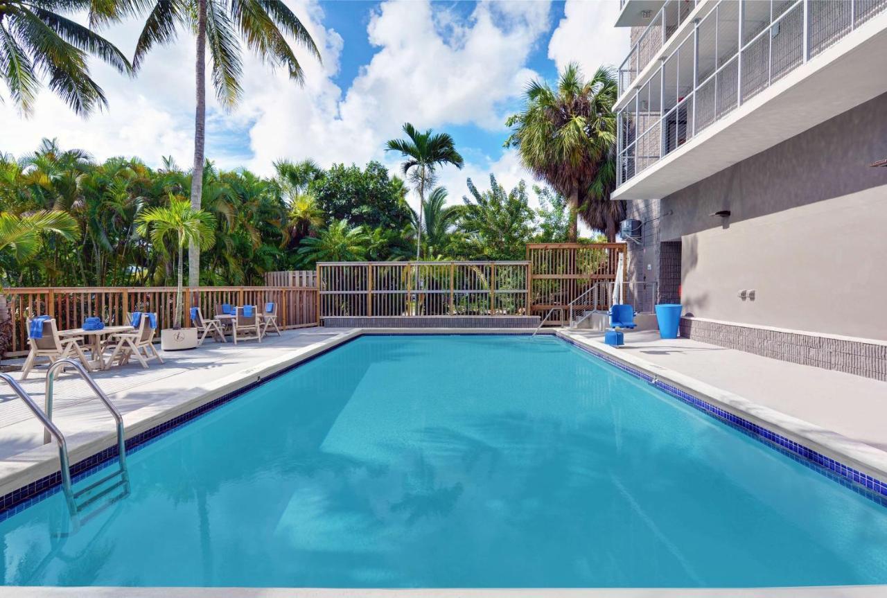 Motel 6-Cutler Bay, Fl Екстер'єр фото