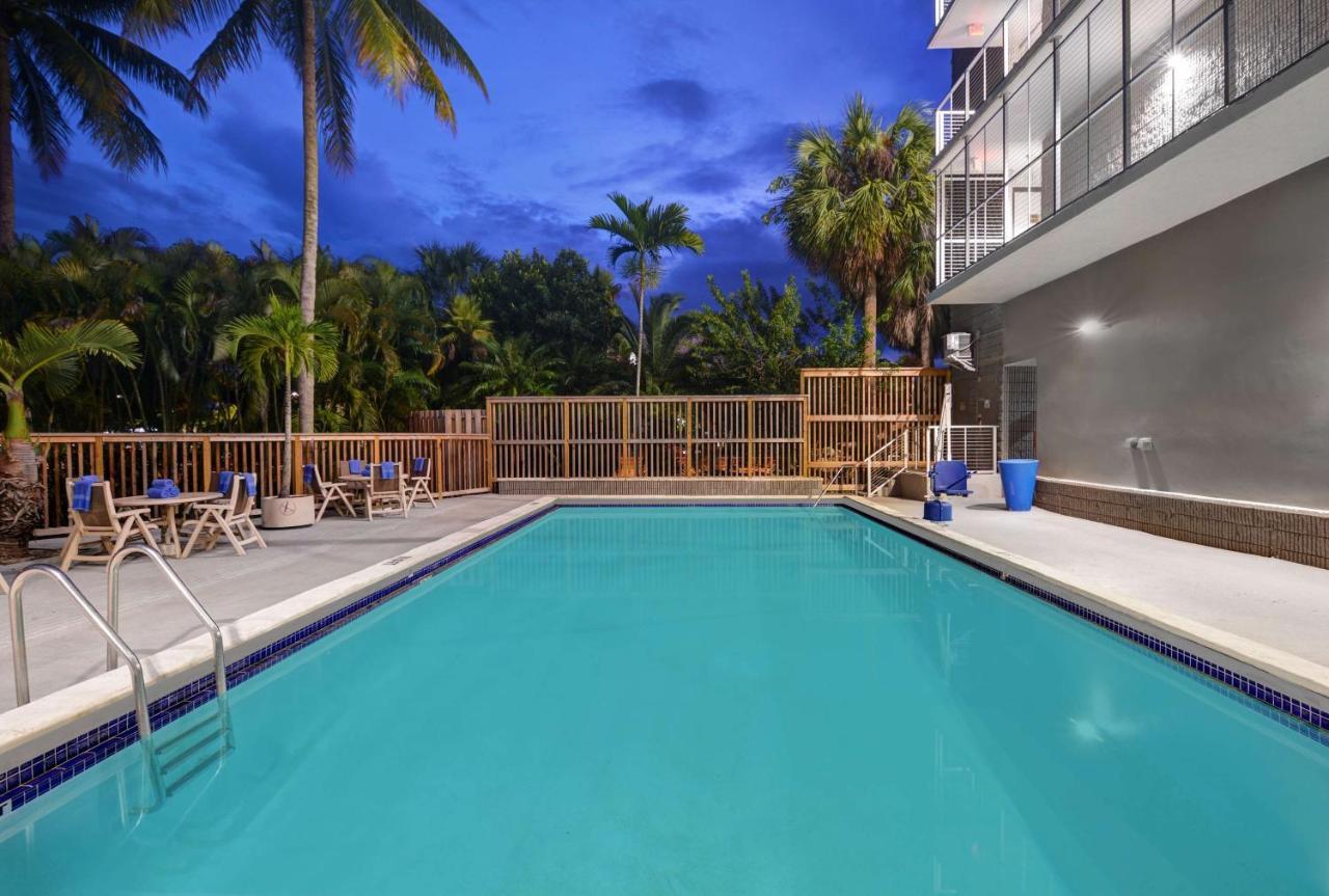 Motel 6-Cutler Bay, Fl Екстер'єр фото
