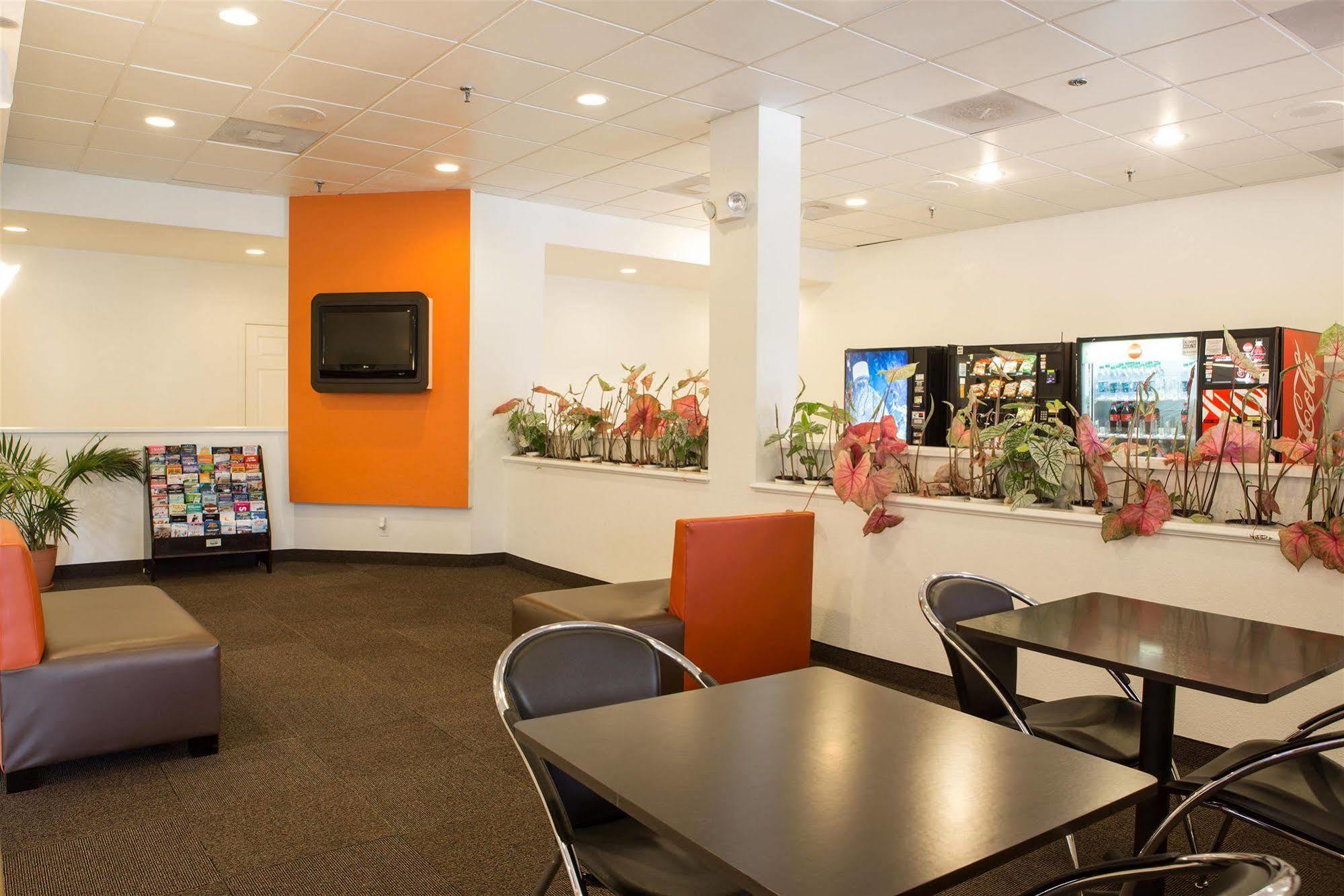 Motel 6-Cutler Bay, Fl Екстер'єр фото